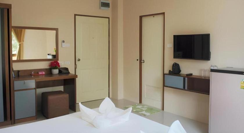 Regent Room Hotel Surat Thani Exterior foto